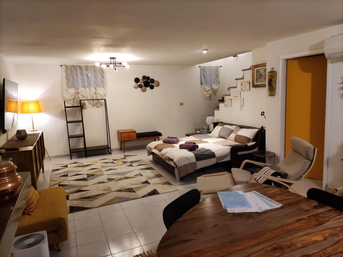 B&B Firmino La Loggia Eksteriør bilde