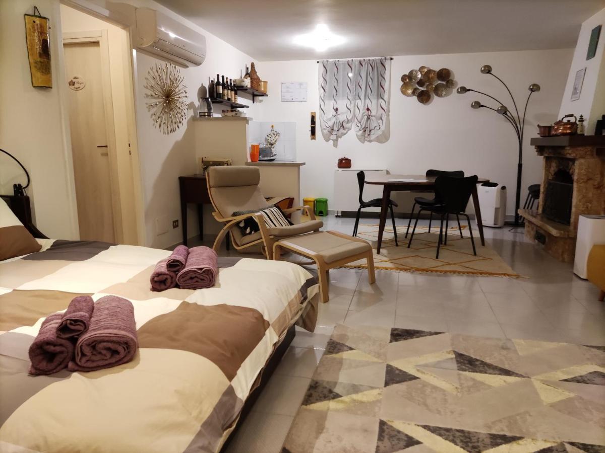 B&B Firmino La Loggia Eksteriør bilde